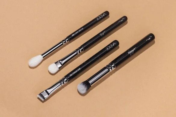 Набор дорожных кистей ZOEVA Voyager Travel Brush Set