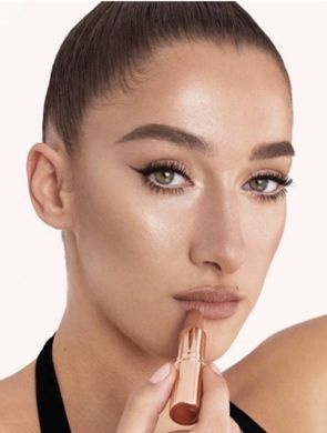 Charlotte Tilbury Super Nudes ( Catwalking ) 3.5 g