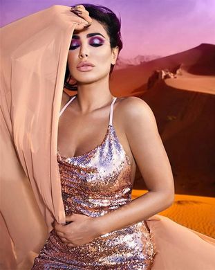 Палетка теней Huda Beauty Desert Dusk