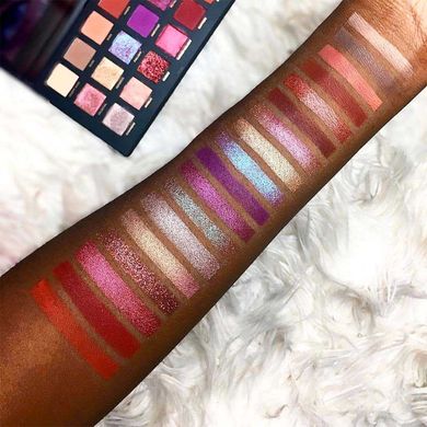 Палетка теней Huda Beauty Desert Dusk