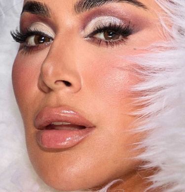 Huda Beauty Icy Nude