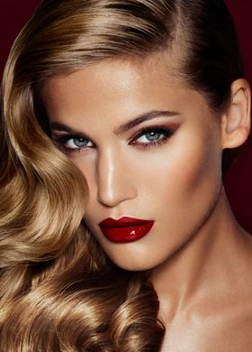 Румяна Charlotte Tilbury Cheek to Chic - THE CLIMAX